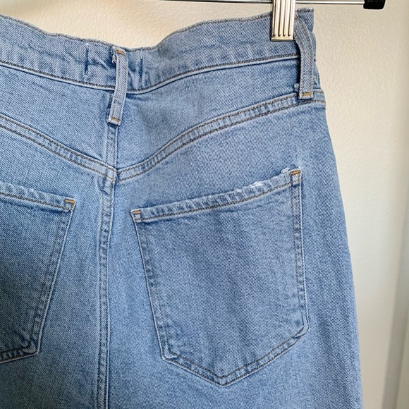 Agolde Riley High Rise Straight Leg Light Wash Jeans - Picture 8 of 11